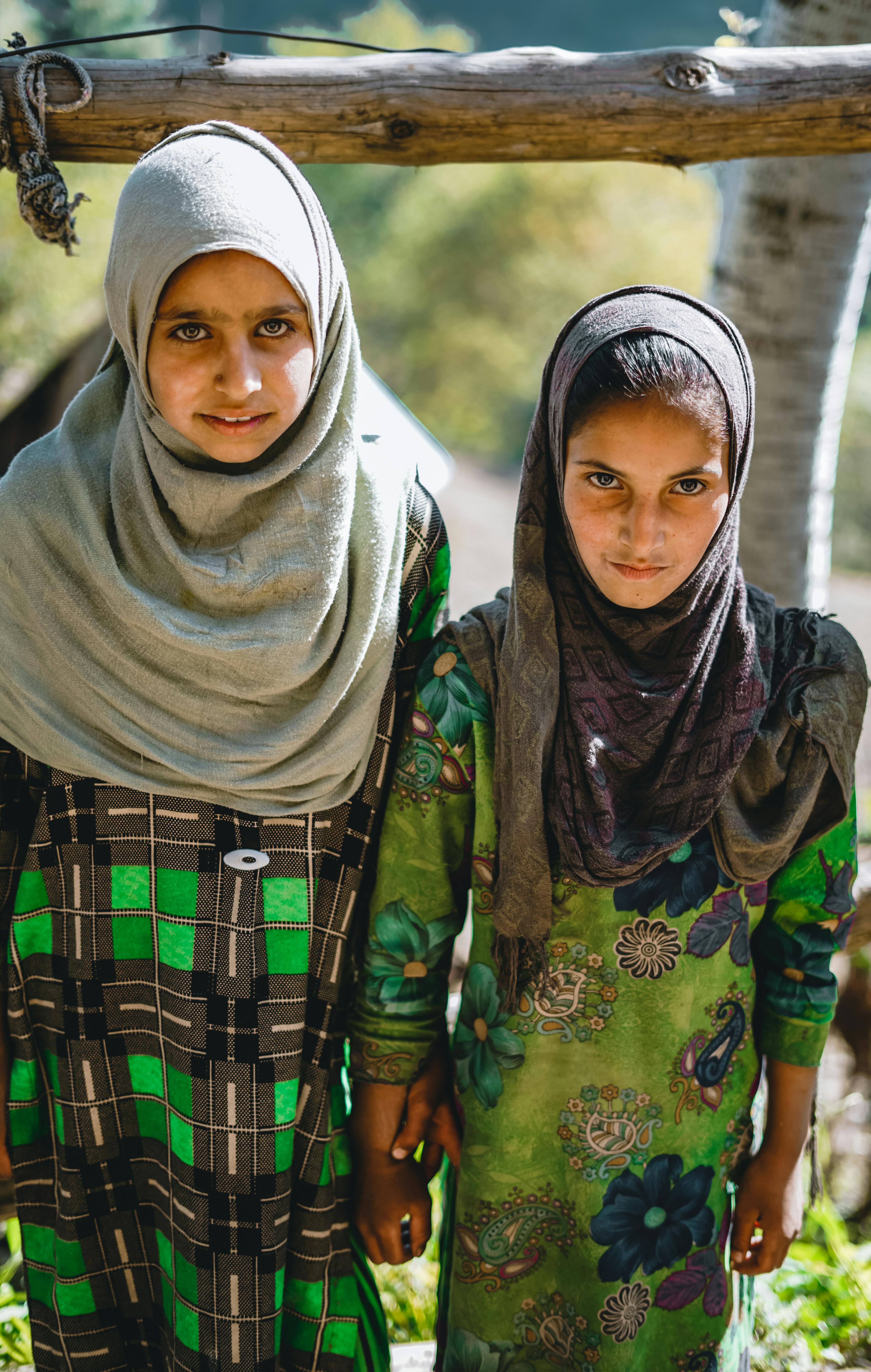 专题封面图：校园与青春主题氛围